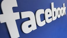 Facebook Comments with Photos
