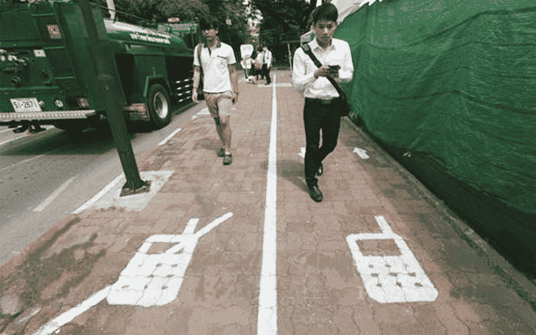 Featured image for Thai University Rolls Out Mobile Phone Lanes
