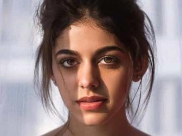 Alaya Furniturewala