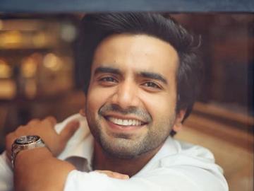 Ayush Mehra