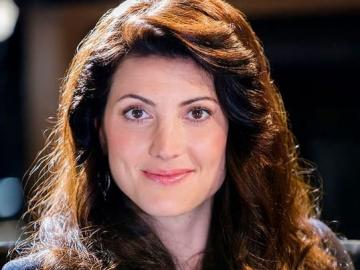 Julia Benson