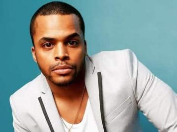 Chris Warren Jr.