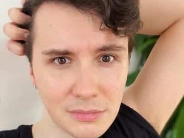 Daniel Howell