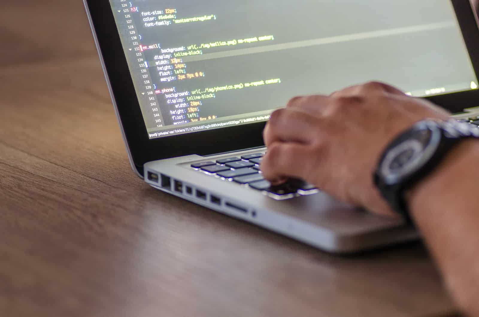 Algorithmic trading software - Social News Daily - Vimarsana News